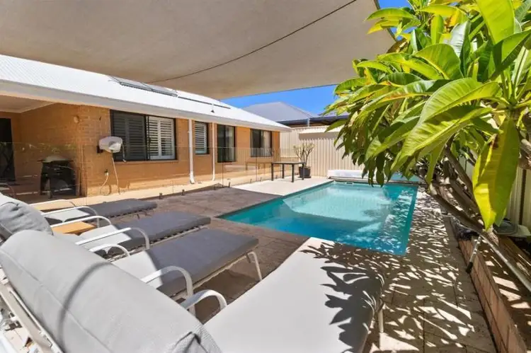 4 Archimedes  Crescent, Tapping WA 6065