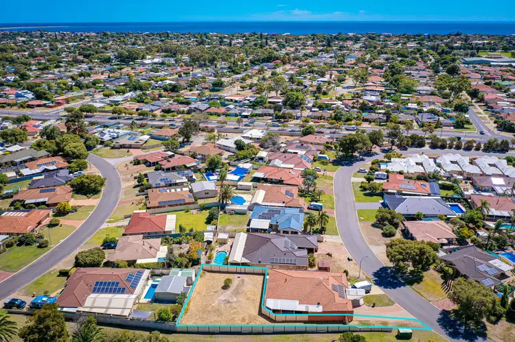 17A Moreton Crescent, Warnbro WA 6169