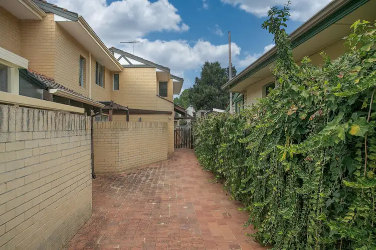 2/20 Monash Avenue, Nedlands WA 6009