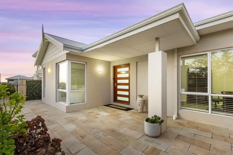 20 Anguilla Gardens, Iluka WA 6028