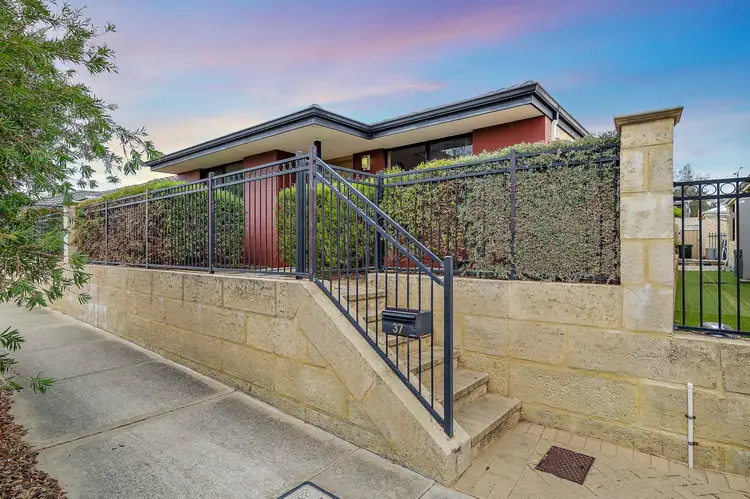 37 Silverline Bend, Bertram WA 6167