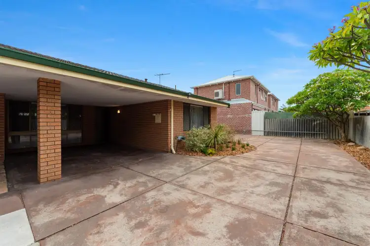 Second view of Homely villa listing, 4/162 Seventh Avenue, Inglewood WA 6052