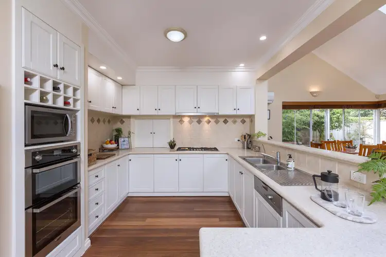 34 Pepler Avenue, Salter Point WA 6152