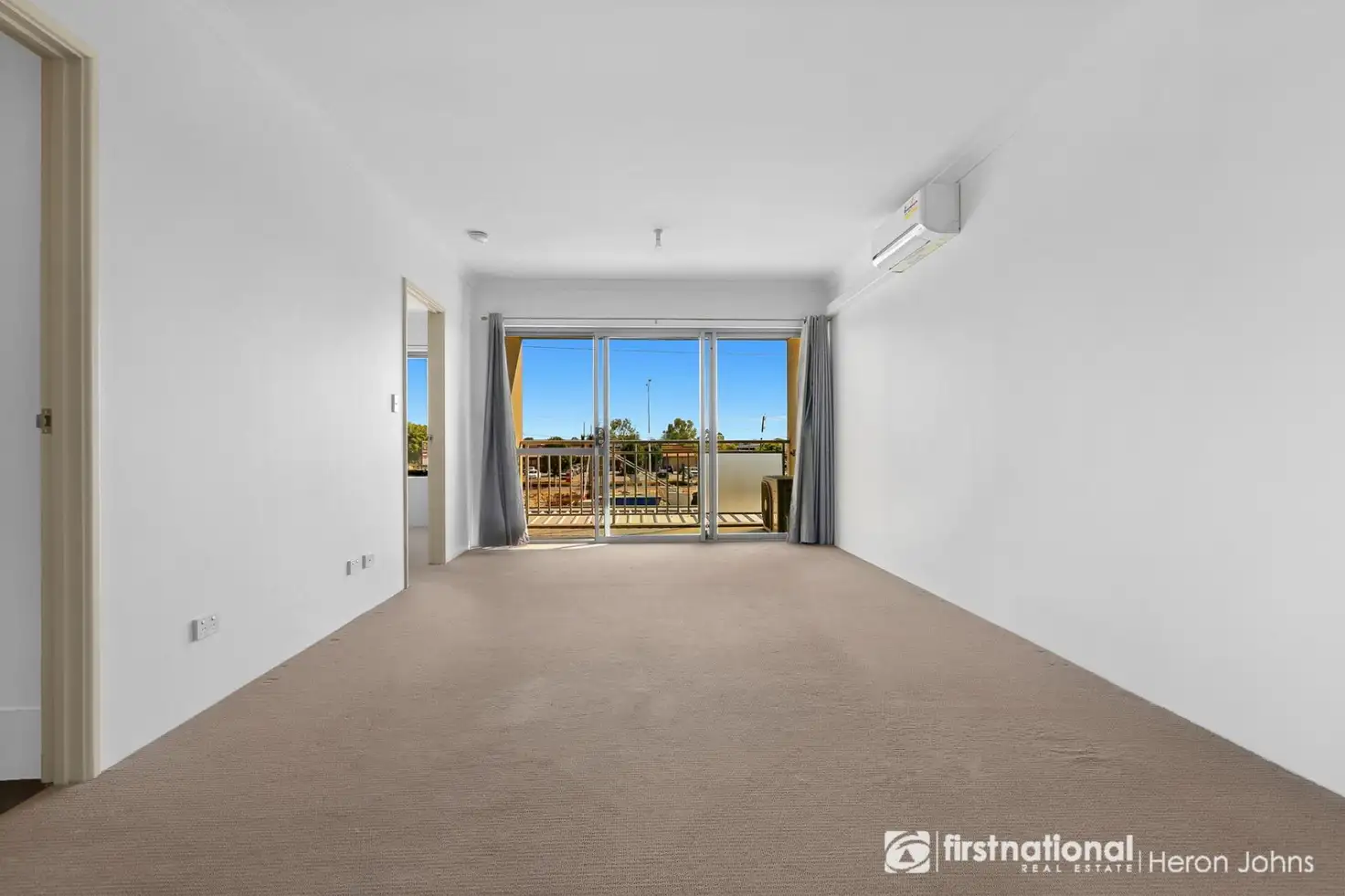 Main view of Homely unit listing, 11/148 Railway Parade, Queens Park WA 6107