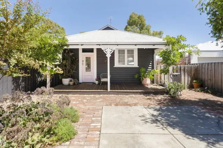 5 Taylor Street, White Gum Valley WA 6162