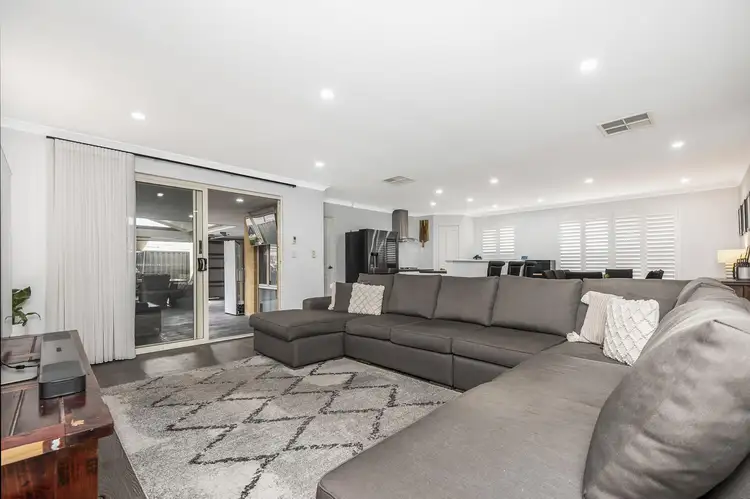 6 Piedmont Way, Brabham WA 6055