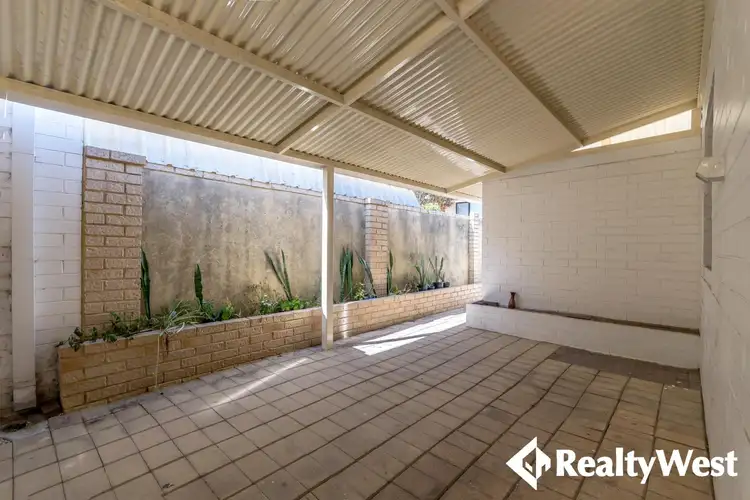 Sixth view of Homely villa listing, 4/102 Wright Street, Kewdale WA 6105