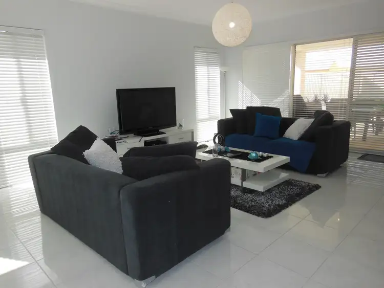 Fifth view of Homely house listing, 8 Potter Way, Pinjarra WA 6208