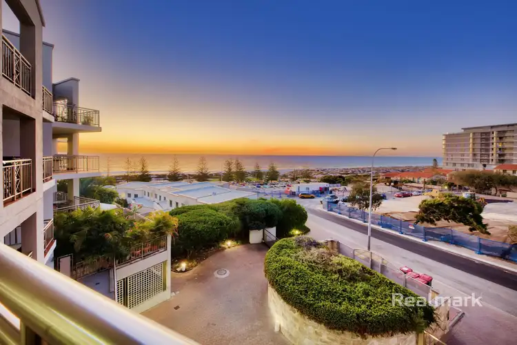 R311/183 West Coast Highway, Scarborough WA 6019