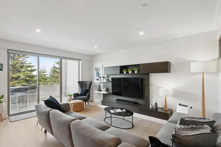 Sixth view of Homely apartment listing, 4/2 Brighton Road, Scarborough WA 6019