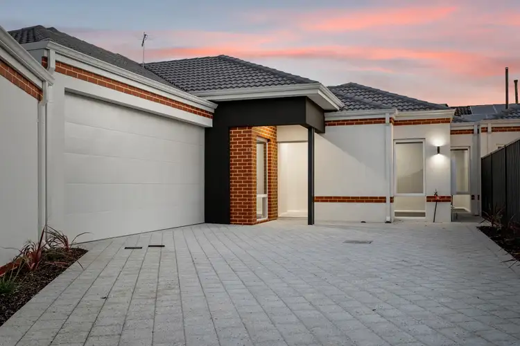 32a Waltham Way, Morley WA 6062