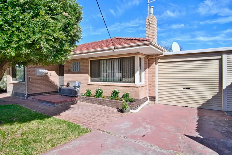 Second view of Homely house listing, 10 Calypso Street, Safety Bay WA 6169