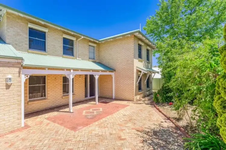17A Mosaic Street, Shelley WA 6148