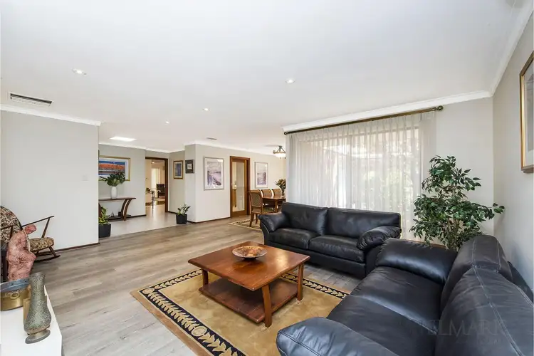 17 Connelly Way, Booragoon WA 6154