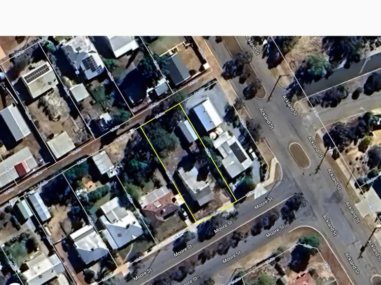 27 Moore Street, Wongan Hills WA 6603