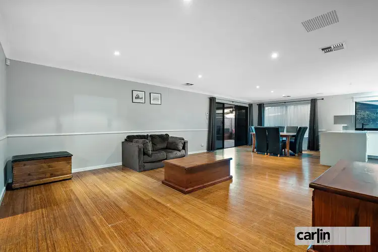 Sixth view of Homely house listing, 17 Araluen Bend, Aubin Grove WA 6164