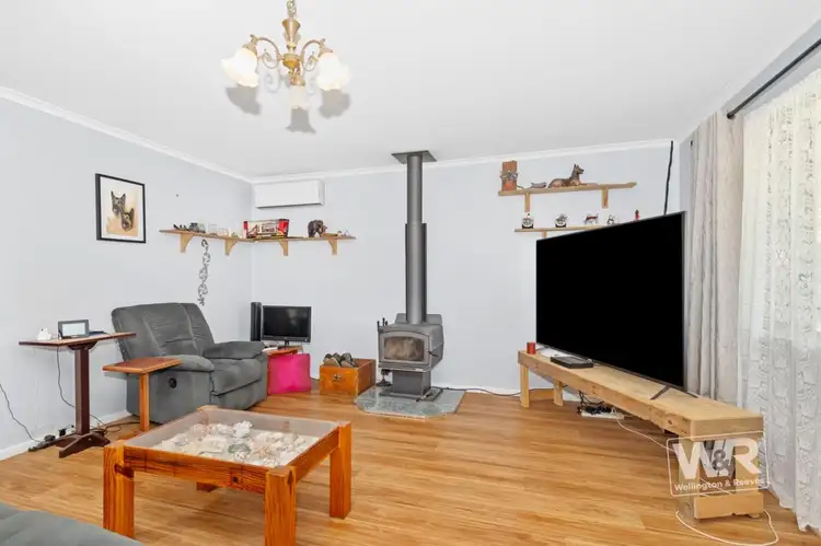 Seventh view of Homely house listing, 2 Abercorn Street, Orana WA 6330