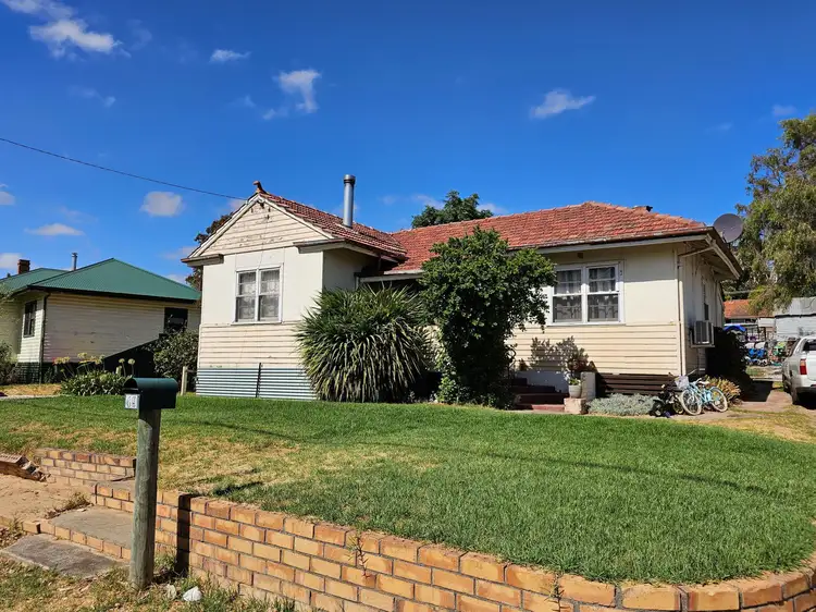 49 Railway Parade, Boyup Brook WA 6244