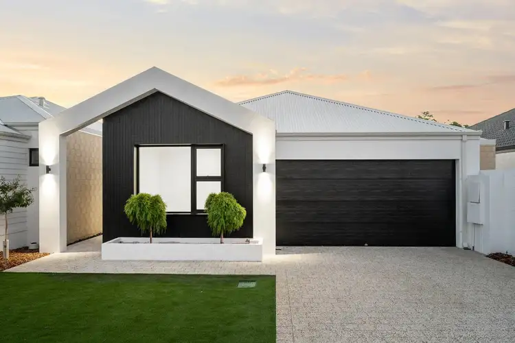 45B FREDERICK RD, Hamilton Hill WA 6163