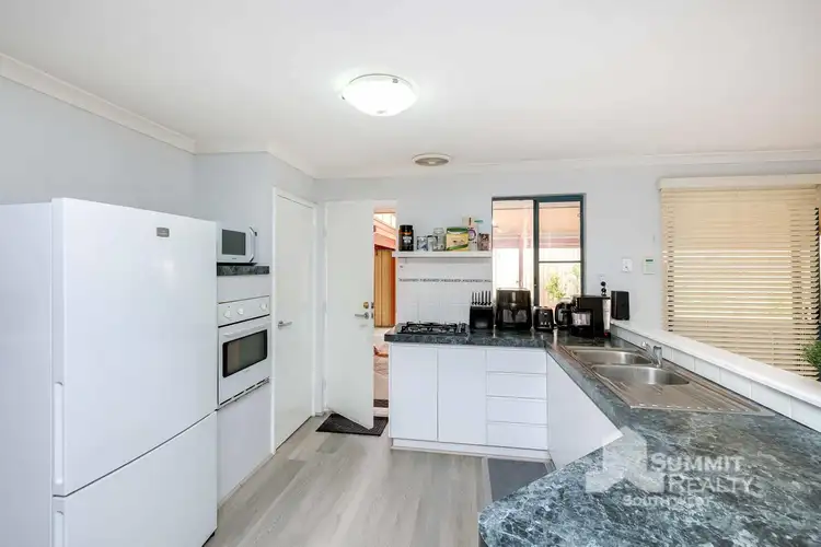 Second view of Homely house listing, 5 Aralia Place, Eaton WA 6232