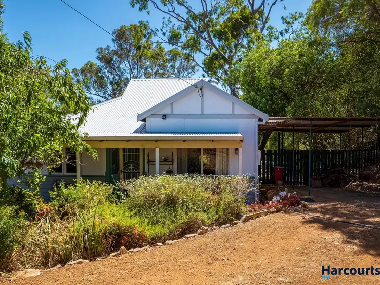 11 Carey Street, Bridgetown WA 6255