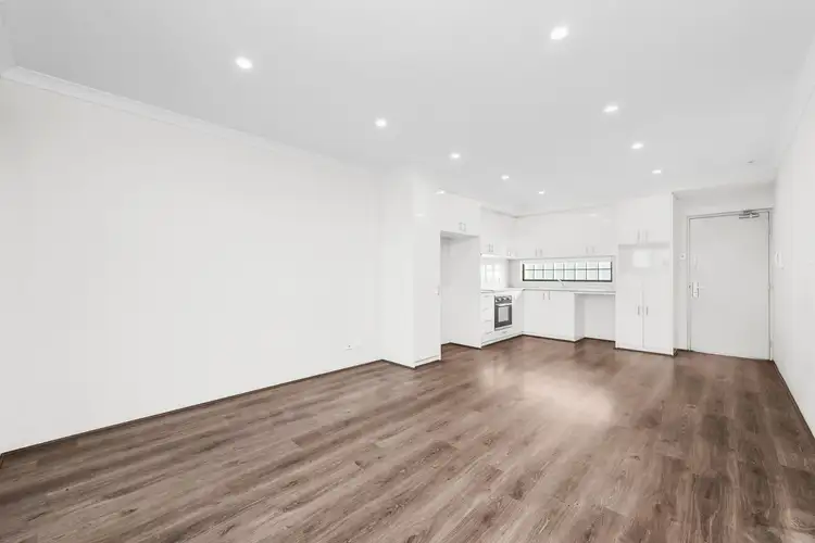 Seventh view of Homely apartment listing, 5/42 Morago Crescent, Cloverdale WA 6105