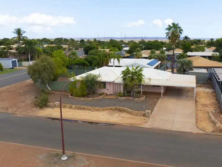 1 Strickland Drive, Millars Well WA 6714