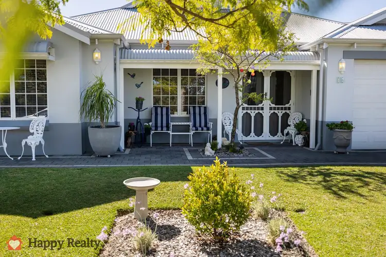 12 Admiralty Road, Canning Vale WA 6155