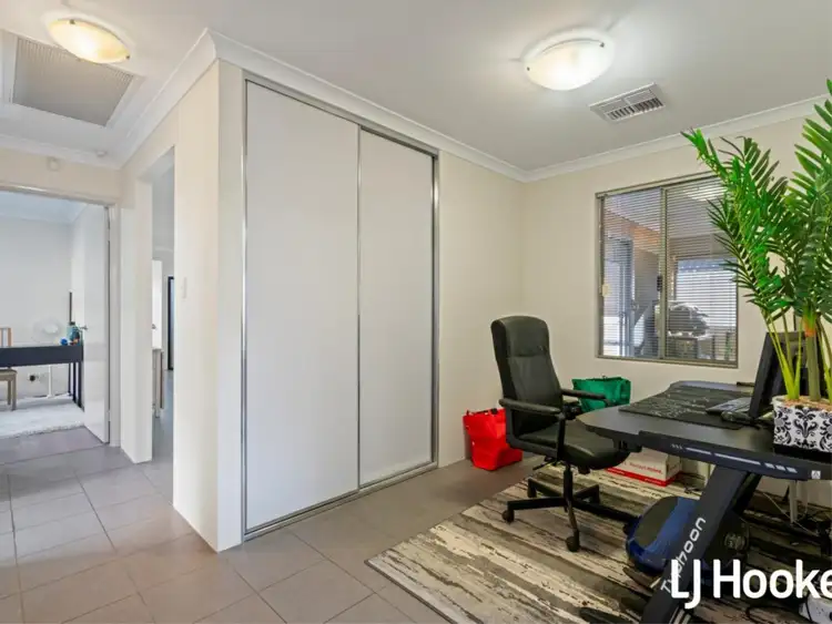 Fifth view of Homely house listing, 8 Northwood Loop, Thornlie WA 6108