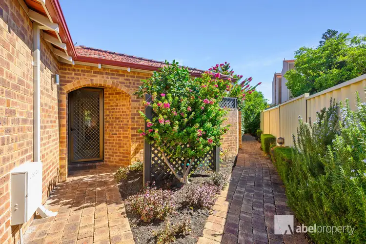 2/182 Salvado  Road, Wembley WA 6014
