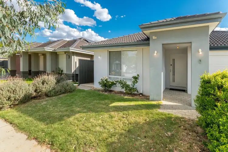 Fourth view of Homely house listing, 5 Webb Loop, Haynes WA 6112