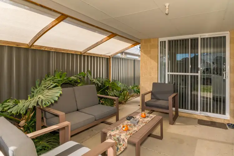 Sixth view of Homely house listing, 5 Webb Loop, Haynes WA 6112