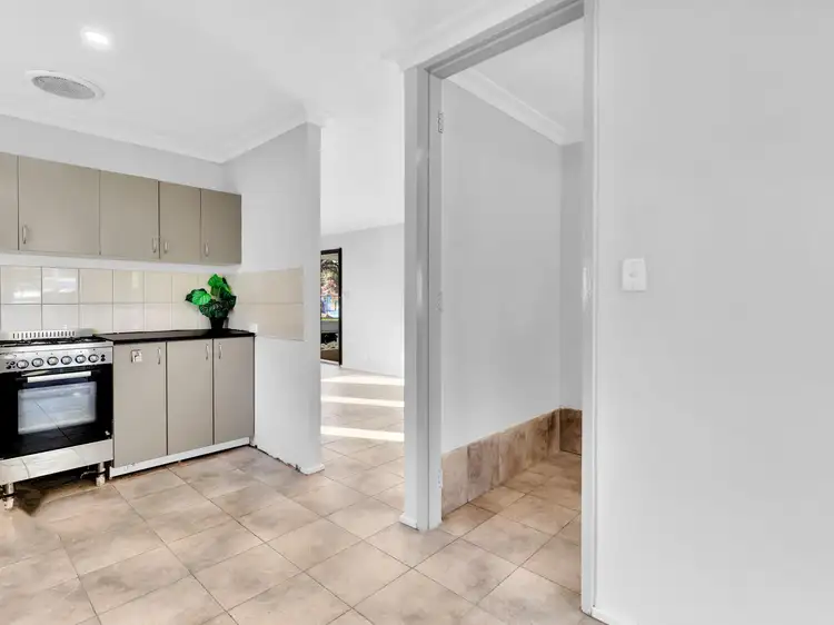 Seventh view of Homely house listing, 10 Brookdale Drive, Armadale WA 6112