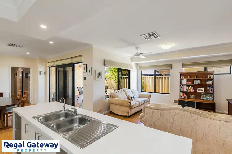 Sixth view of Homely house listing, 11 Clarity Elbow, Atwell WA 6164