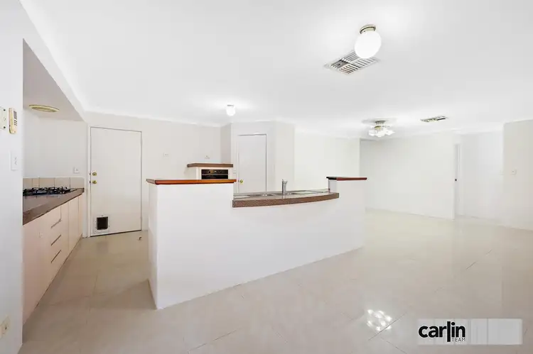 Fifth view of Homely house listing, 1 Barcroft Court, Atwell WA 6164