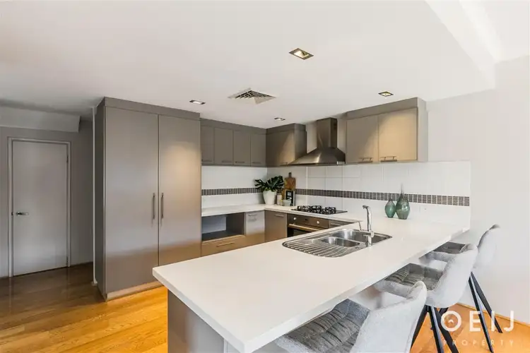 Fifth view of Homely house listing, 4/27 Noalimba Crescent, Bateman WA 6150