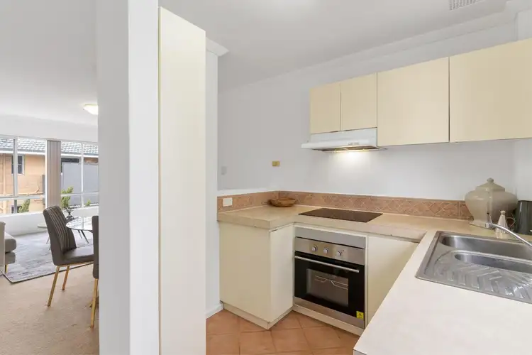 Fifth view of Homely unit listing, 8/362 Mill Point Road, South Perth WA 6151