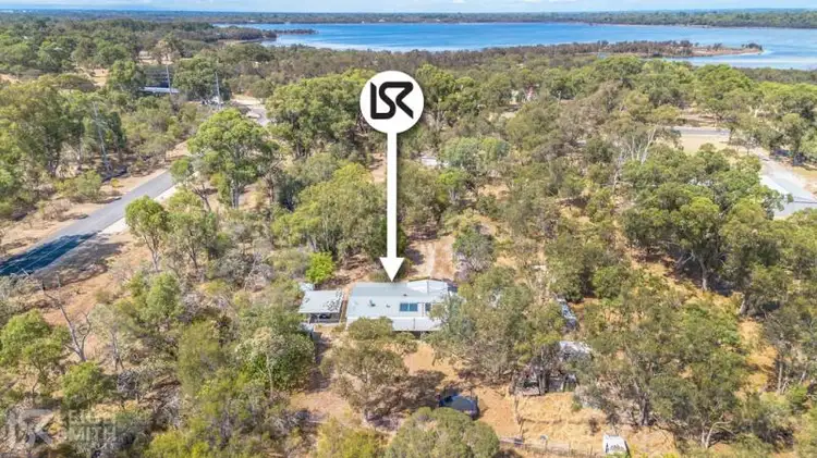 379 Lakes  Road, Parklands WA 6180