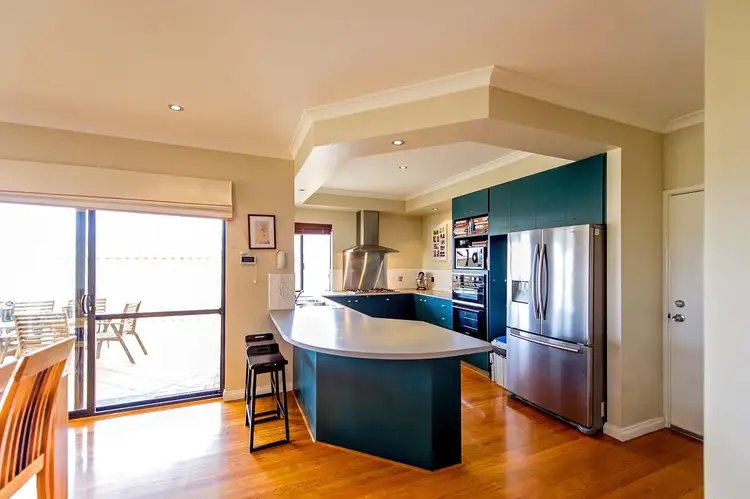 Sixth view of Homely house listing, 3 Daablone Vista, Dalyellup WA 6230