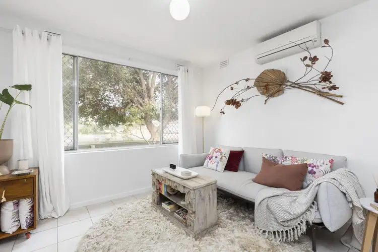 4/140 Normanby Road, Inglewood WA 6052