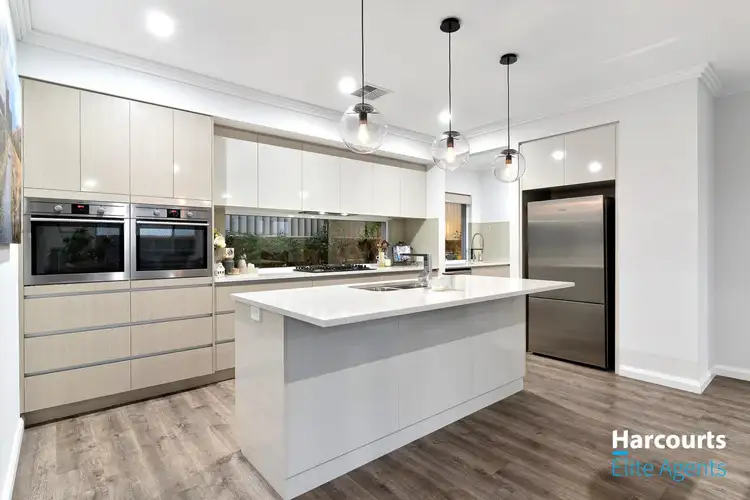 Sixth view of Homely house listing, 18 Glanford Turn, Baldivis WA 6171