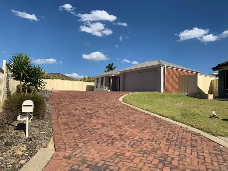 28 Romney Way, Eaton WA 6232