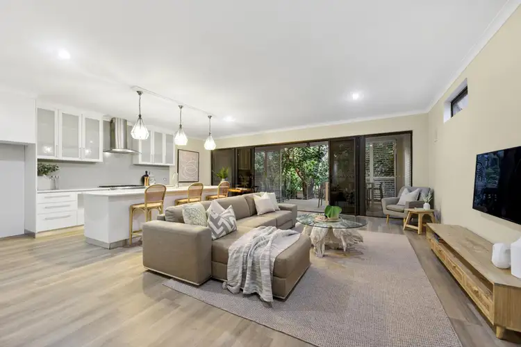 9B Hope Street, Watermans Bay WA 6020