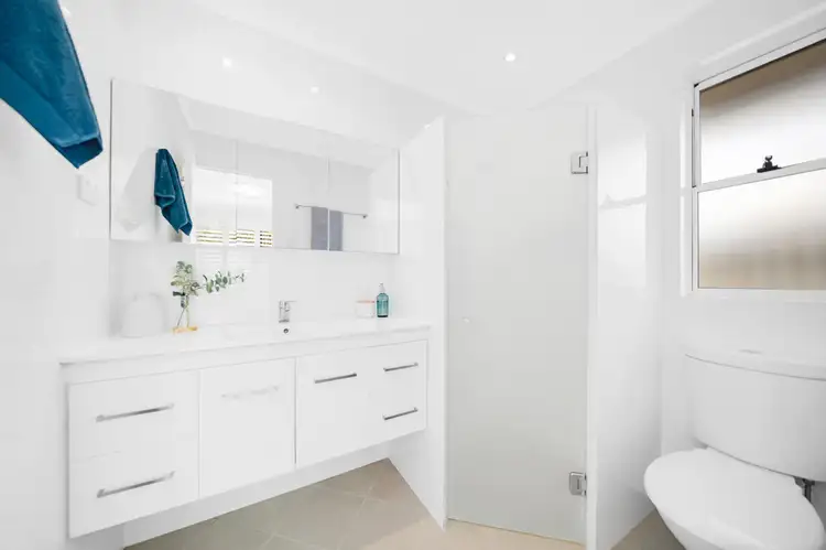 Sixth view of Homely house listing, 6 Warrigal Way, Greenwood WA 6024