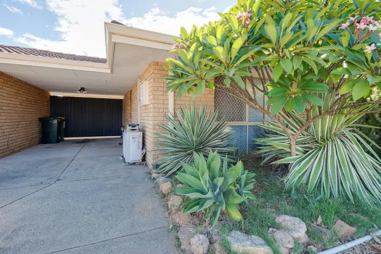 Fifth view of Homely house listing, 2/2 Saskatchewan Way, Greenfields WA 6210