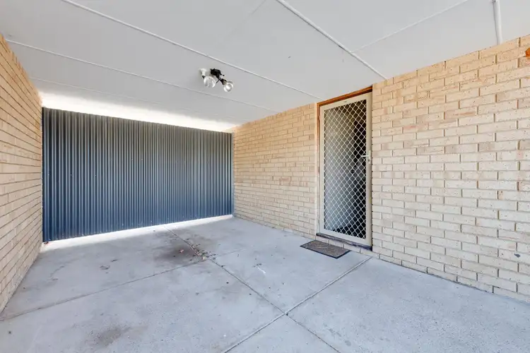 Sixth view of Homely house listing, 2/2 Saskatchewan Way, Greenfields WA 6210
