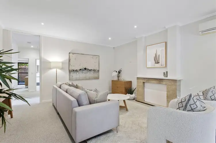 Fifth view of Homely villa listing, 2/20 Queenslea Drive, Claremont WA 6010