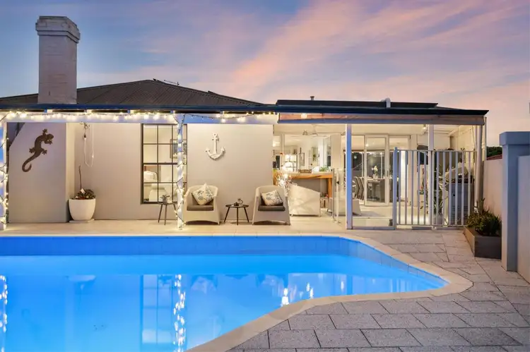 13 Taxal Close, Carine WA 6020