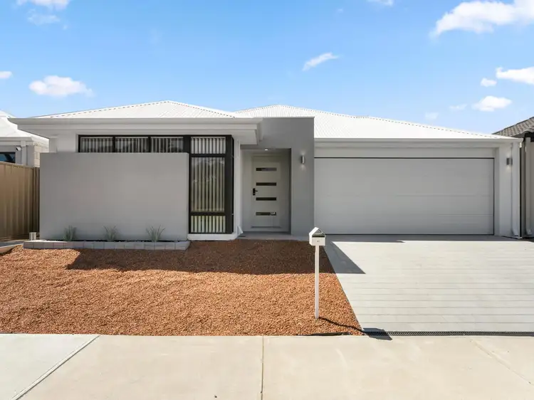 16 Honeymyrtle Avenue, Beeliar WA 6164