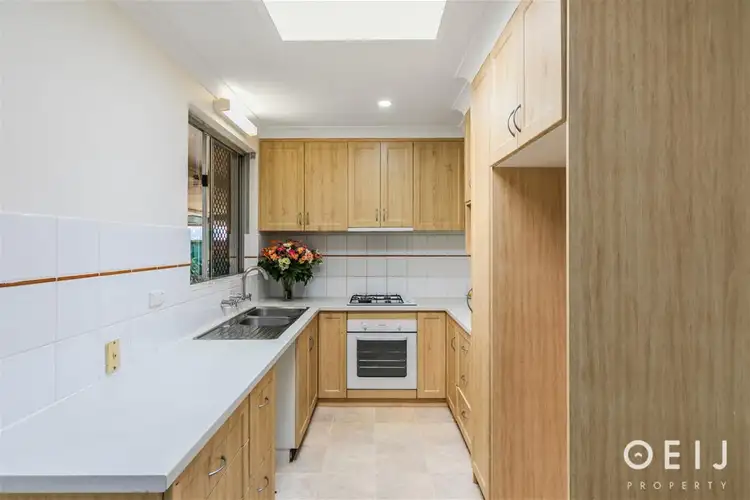 Fourth view of Homely house listing, 4 Coran Place, Camillo WA 6111